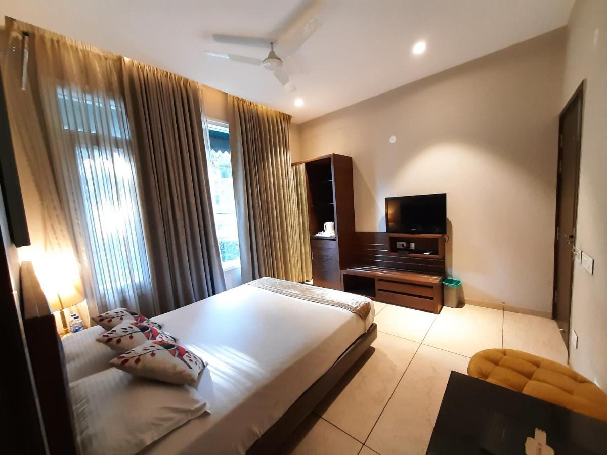 Hotel Kasauli Regency Stags Not Allowed Ngoại thất bức ảnh
